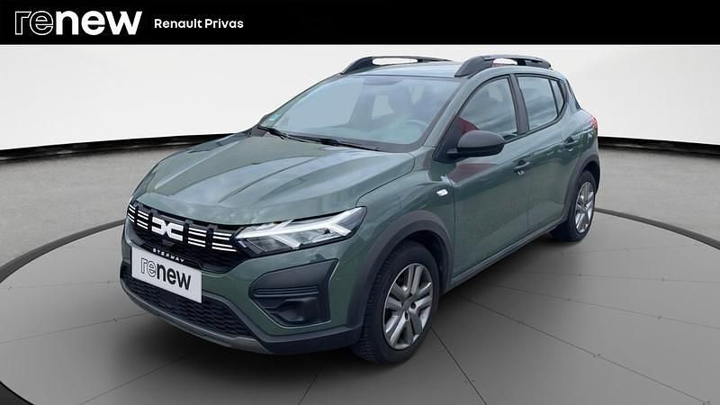 Gris Occasion 2023 Dacia Sandero Essentiel Citadine | 13 990 € (Prix juste) - Image 1/4