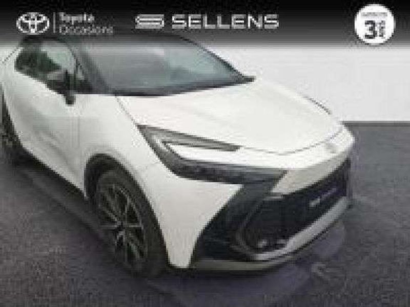 Utilisé 2025 Toyota C-HR Sport SUV | 43 500 € (Prix cher) - Image 1/1