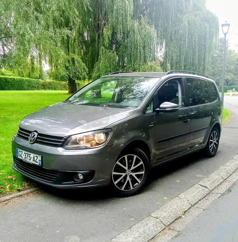 Gris Utilisé 2012 VW Touran Monospace | 5 890 € (Super prix) - Image 1/4
