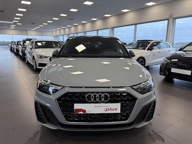 Occasion Audi A1 Sportback S-Line 95 ch (69 kW) 2024 Gris flèche nacré Citadine