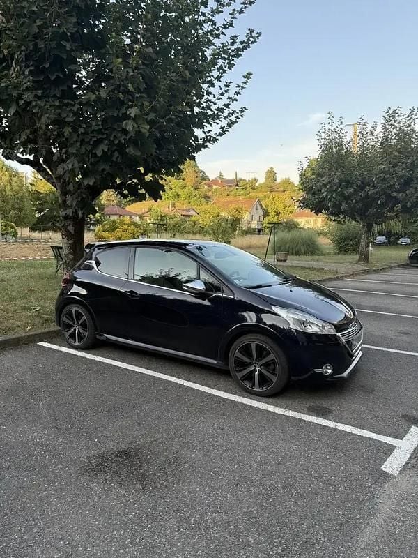 Utilisé 2013 Peugeot 208 Citadine | 7 200 € - Image 1/4