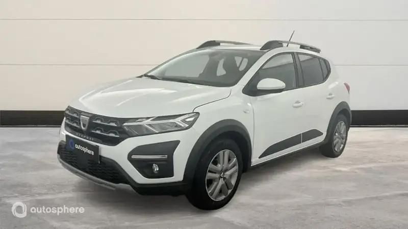 Blanc Utilisé 2021 Dacia Sandero Comfort Citadine | 14 999 € (Prix juste) - Image 1/4