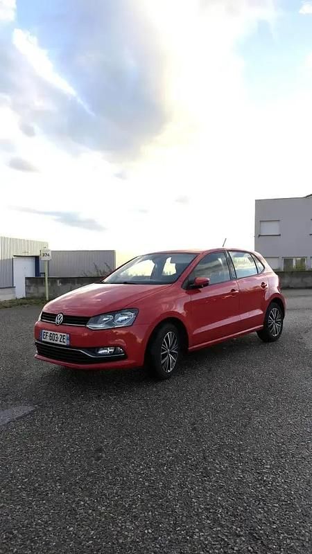 Occasion 2016 VW Polo Allstar Berline | 9 900 € (Prix juste) - Image 1/4