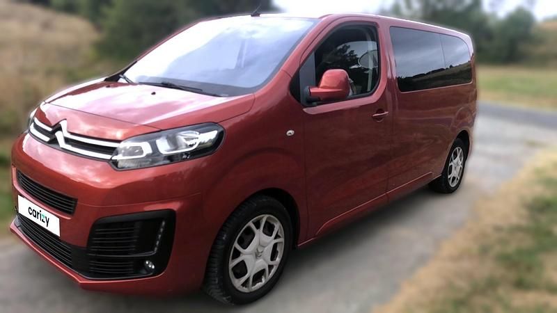 Rouge Utilisé 2019 Citroën Spacetourer Feel Van | 23 490 € - Image 1/4