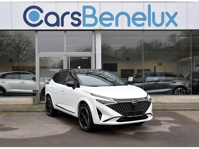 Blanc Nouvelle 2025 Nissan Qashqai Tekna+ SUV | 34 235 € (Prix juste) - Image 1/4