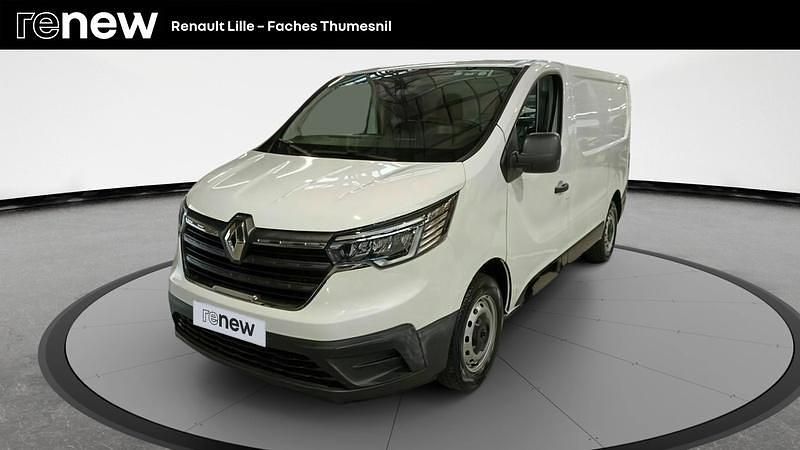 Blanc Utilisé 2024 Renault Trafic Van | 27 999 € - Image 1/4