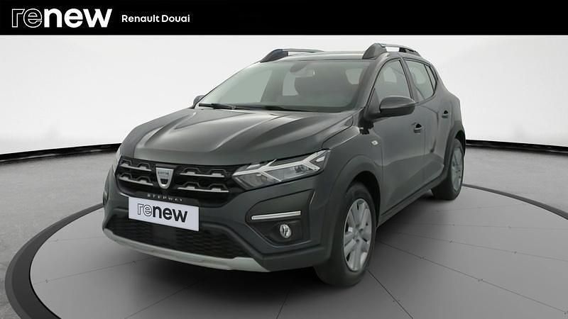 Gris Utilisé 2022 Dacia Sandero Comfort Citadine | 14 999 € (Prix juste) - Image 1/4