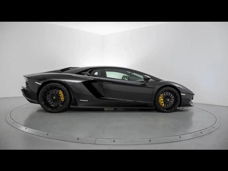 Occasion Lamborghini Aventador 740 ch (544 kW) 2018 Noir Coupé