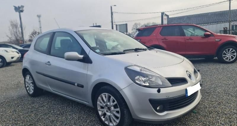 Occasion Renault Clio III Dynamique 85 ch (62 kW) 2006 Citadine