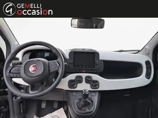 Nouvelle Fiat Panda Cross Cross 2025 Noir cinema pastel extrasérie Citadine