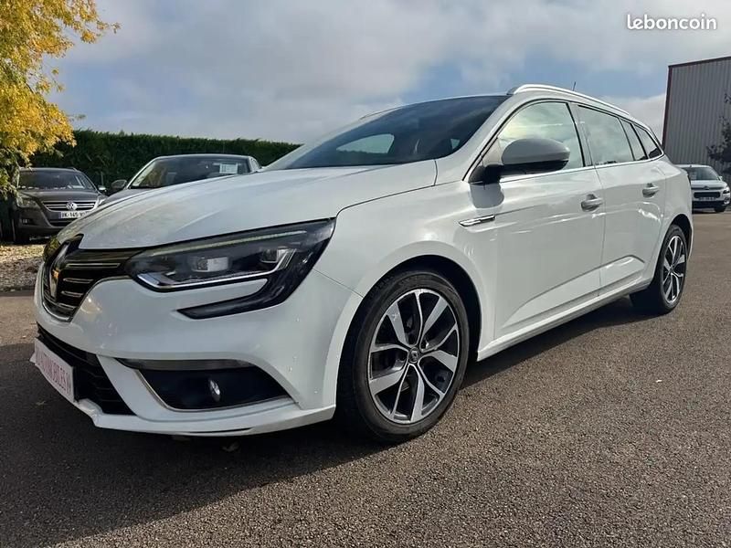 Blanc Utilisé 2016 Renault Mégane IV Intens Break | 9 990 € (Prix juste) - Image 1/4