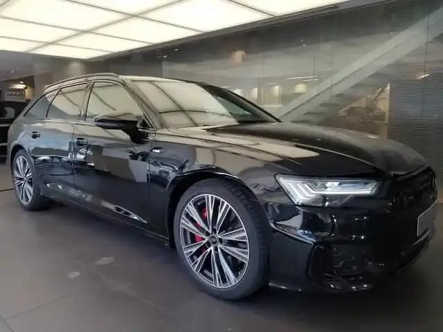 Noir Utilisé 2025 Audi A6 Competition Break | 79 980 € - Image 1/4