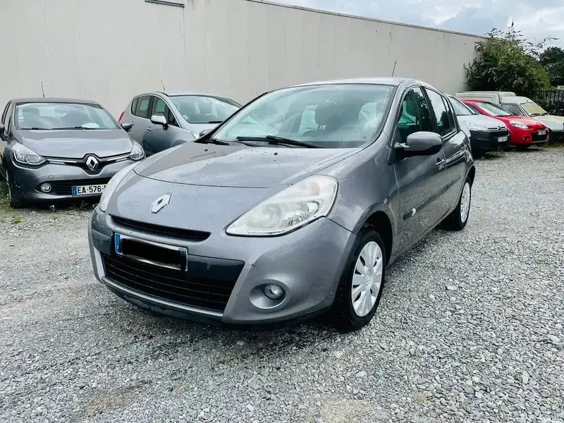 Gris Occasion 2009 Renault Clio III Expression+ Berline | 4 700 € - Image 1/4