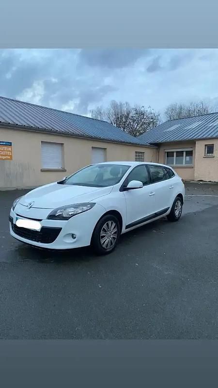 Occasion 2011 Renault Mégane GrandTour Break | 3 000 € - Image 1/4