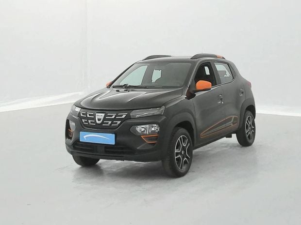 Noir Utilisé 2022 Dacia Spring Comfort Plus Citadine | 9 990 € (Prix juste) - Image 1/4