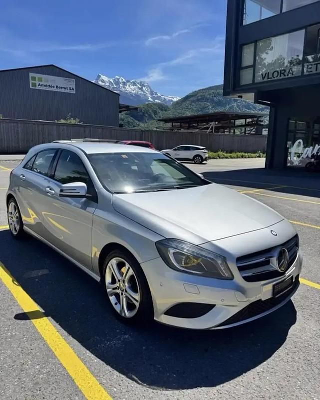 Occasion Mercedes A180 122 ch (89 kW) 2013 Berline