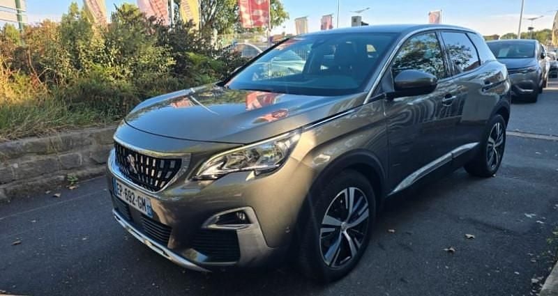 Utilisé 2017 Peugeot 3008 Allure Monospace | 13 990 € (Prix juste) - Image 1/4