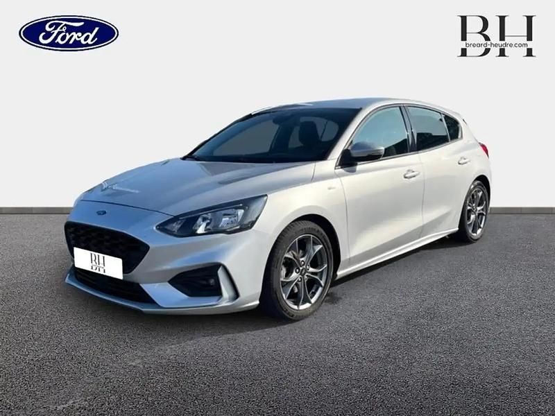 Gris Utilisé 2019 Ford Focus ST-Line Berline | 11 380 € (Prix juste) - Image 1/4