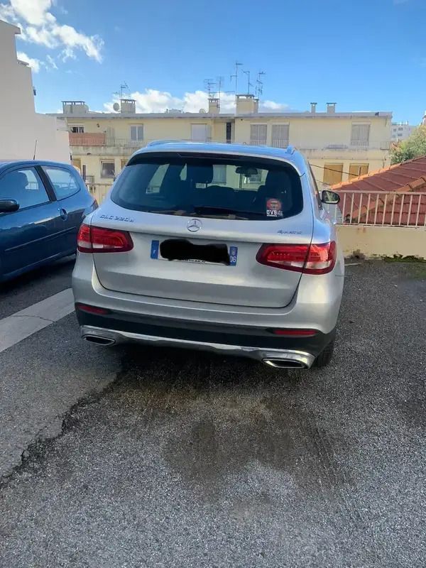 Utilisé 2019 Mercedes GLC220 SUV | 21 500 € (Prix cher) - Image 1/4