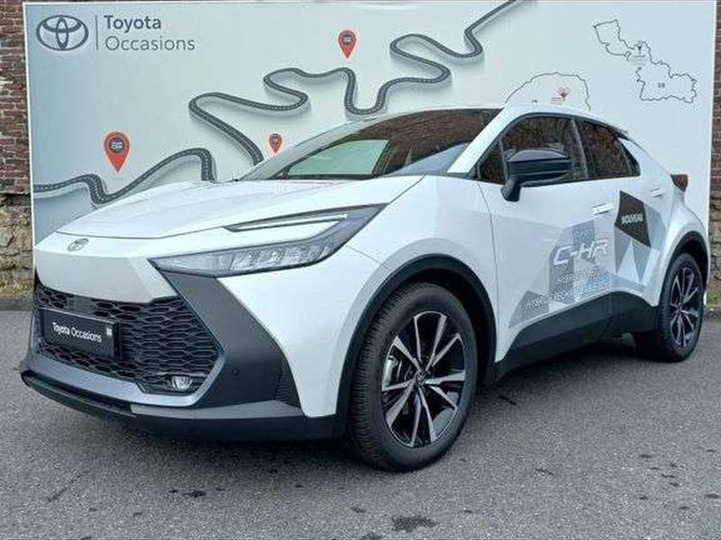Utilisé 2025 Toyota C-HR Design SUV | 33 490 € (Prix juste) - Image 1/1