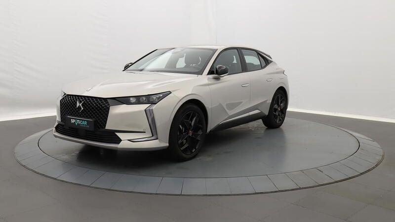 Gris Utilisé 2021 DS Automobiles DS4 Performance Berline | 25 890 € (Prix juste) - Image 1/3