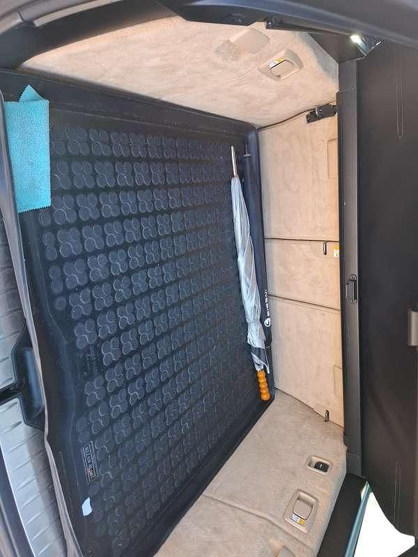 Image 4/4