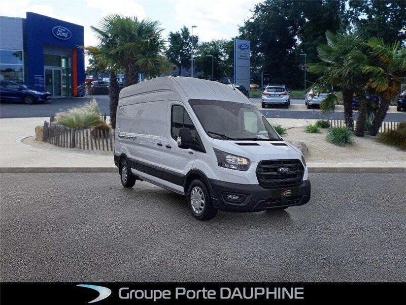 Blanc Nouvelle 2024 Ford Transit Business Edition Berline | 31 900 € (Prix juste) - Image 1/3