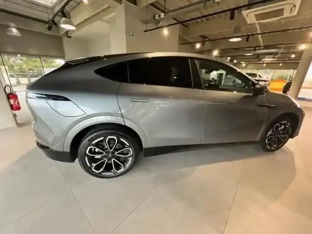 Occasion XPENG G6 AWD Performance 350 kW (476 ch) 2025 Gris graphite métallisé SUV