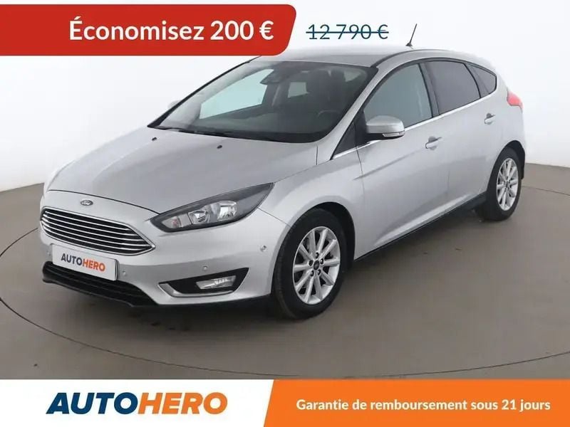 Gris Utilisé 2018 Ford Focus Titanium Berline | 11 990 € (Bon prix) - Image 1/2