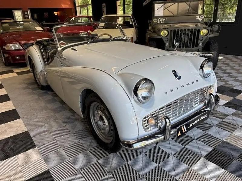 Occasion Triumph TR3 101 ch (74 kW) 1963 Blanc Cabriolet