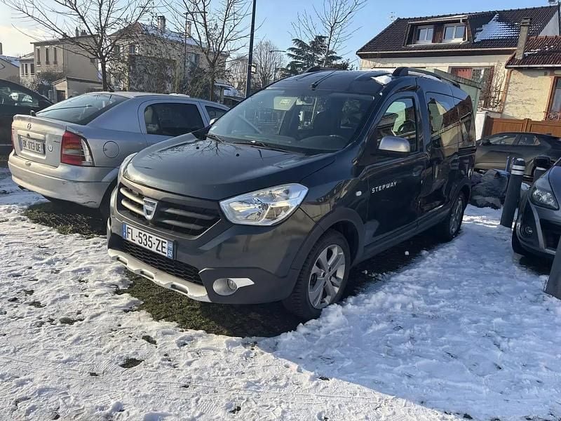 Occasion 2015 Dacia Dokker Express Ambiance Van | 3 999 € - Image 1/4
