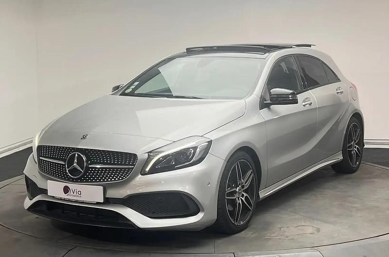 Gris Occasion 2017 Mercedes A200 AMG Berline | 16 990 € (Prix juste) - Image 1/4