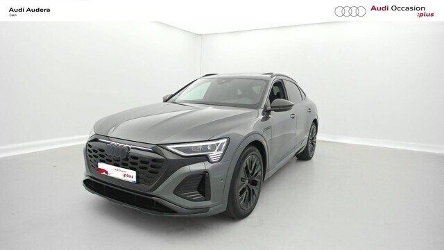 Gris daytona nacré Utilisé 2024 Audi Q8 Sportback e-tron S-Line SUV | 85 900 € (Prix cher) - Image 1/4