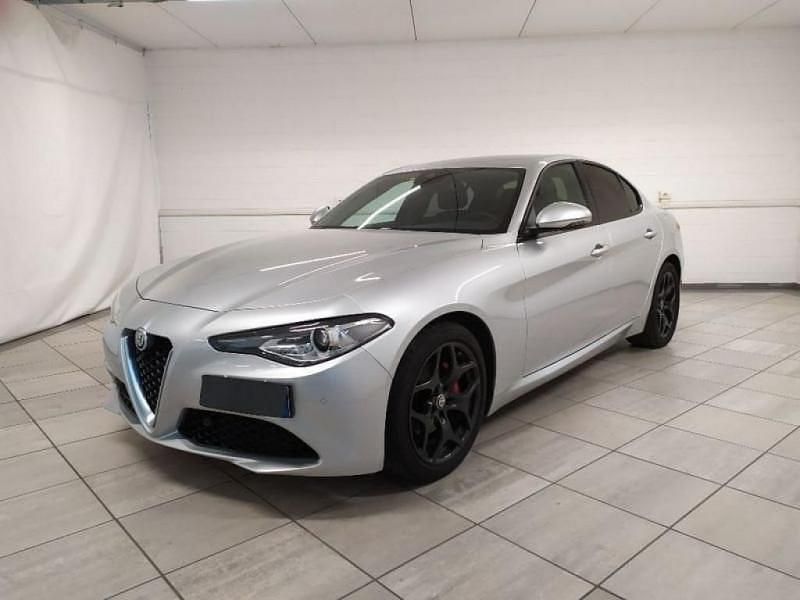Utilisé 2021 Alfa Romeo Giulia Executive Berline | 33 990 € (Prix cher) - Image 1/4
