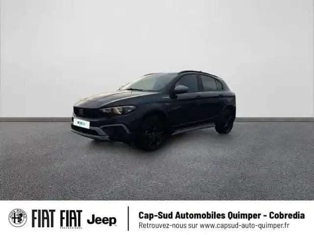 Occasion Fiat Tipo Cross 2022 Vert Berline