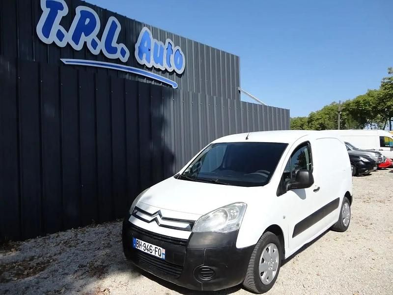 Blanc Utilisé 2011 Citroën Berlingo Monospace | 3 600 € - Image 1/4
