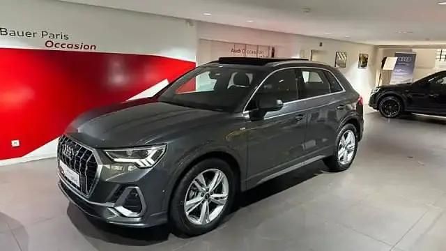 Gris daytona nacré Utilisé 2021 Audi Q3 S-Line SUV | 34 980 € - Image 1/4