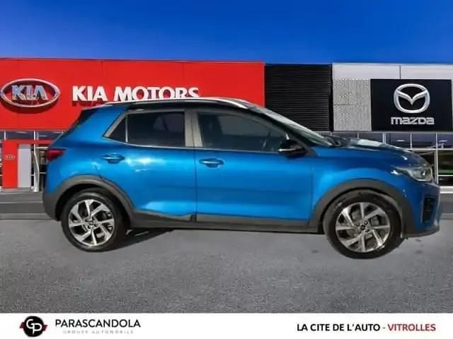 Occasion Kia Stonic GT-Line 2023 Bleu azur métallisé / toit noir SUV