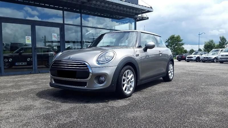 Beige Utilisé 2018 Mini Cooper D Citadine | 13 990 € (Prix juste) - Image 1/4