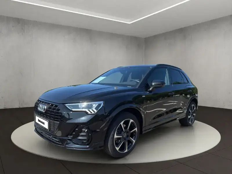 Noir Utilisé 2023 Audi Q3 S-Line SUV | 36 300 € (Bon prix) - Image 1/4