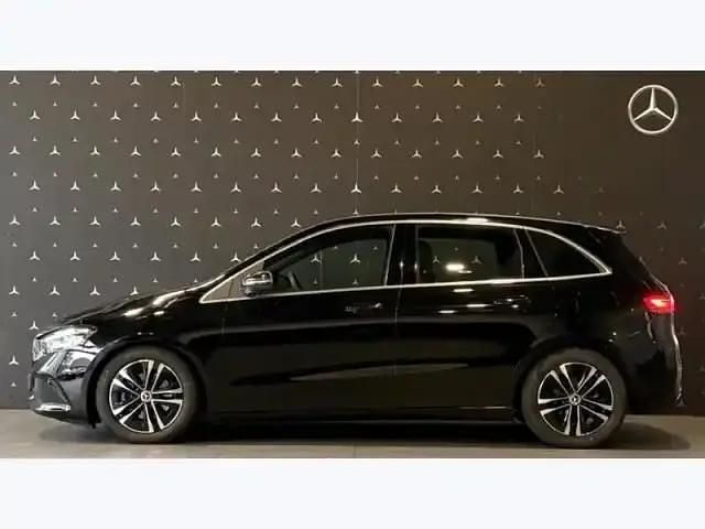 Occasion Mercedes B180 Progressive 2023 Noir Monospace