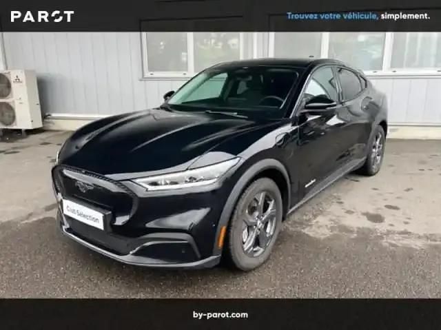 Noir Occasion 2023 Ford Mustang Mach-E Standard Range SUV | 28 490 € - Image 1/4