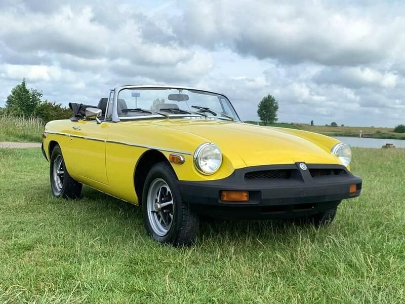 Jaune Utilisé 1979 MG B Cabriolet | 4 800 € - Image 1/4
