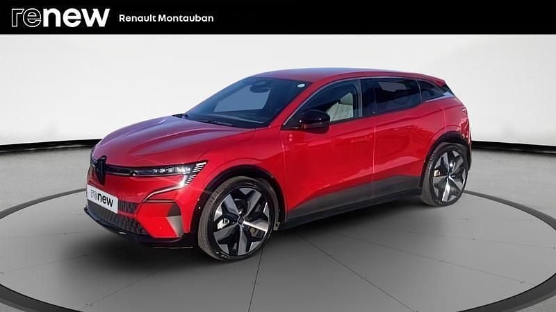Rouge Utilisé 2022 Renault Mégane Techno Berline | 20 790 € (Bon prix) - Image 1/4