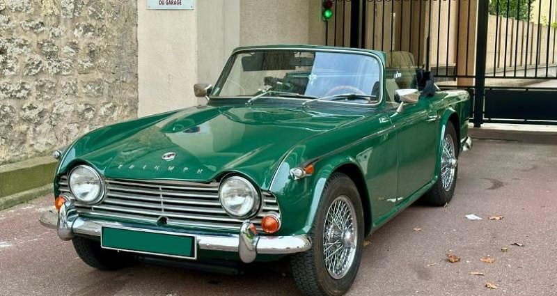 Occasion Triumph TR4 100 ch (73 kW) 1965 Cabriolet