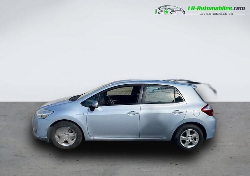 Utilisé 2011 Toyota Auris Hybrid Berline | 13 900 € (Prix assez cher) - Image 1/4