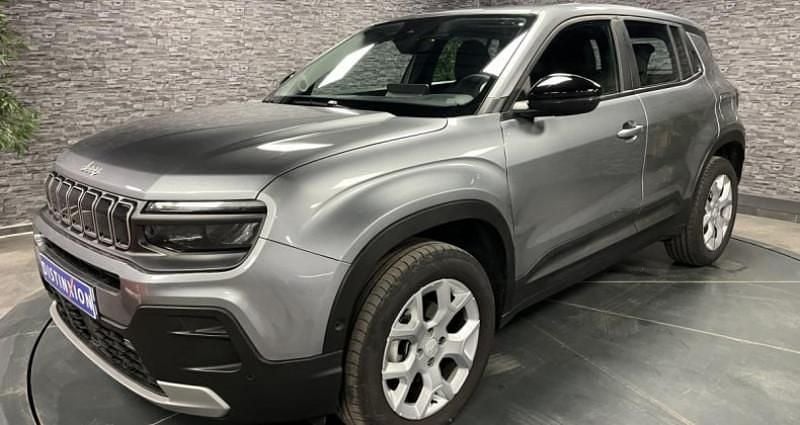Gris Utilisé 2024 Jeep Avenger Altitude SUV | 18 990 € (Super prix) - Image 1/4