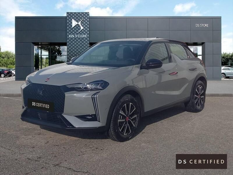 Vert Utilisé 2023 DS Automobiles DS3 Crossback E-Tense Performance SUV | 23 790 € - Image 1/4