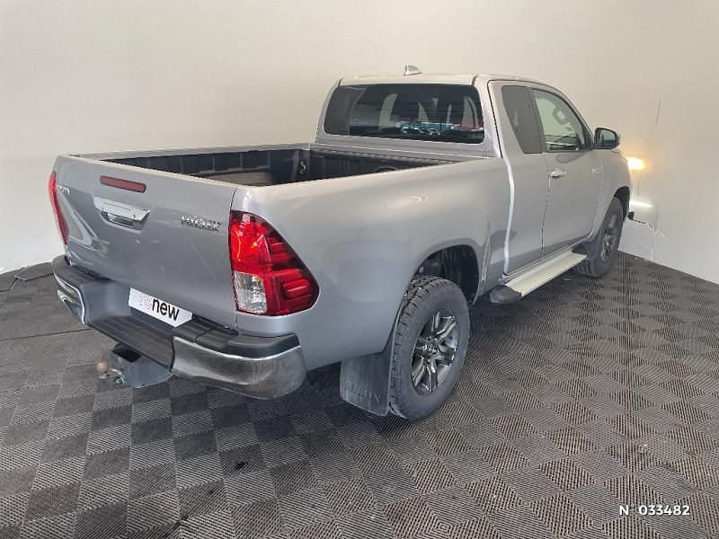 Occasion Toyota HiLux 204 ch (150 kW) 2022 Gris Pick-up