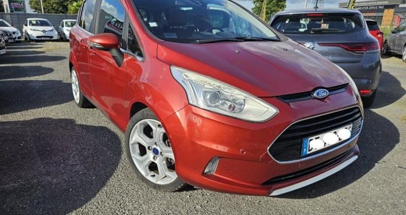 Utilisé 2015 Ford B-MAX Titanium Monospace | 8 990 € (Prix juste) - Image 1/4